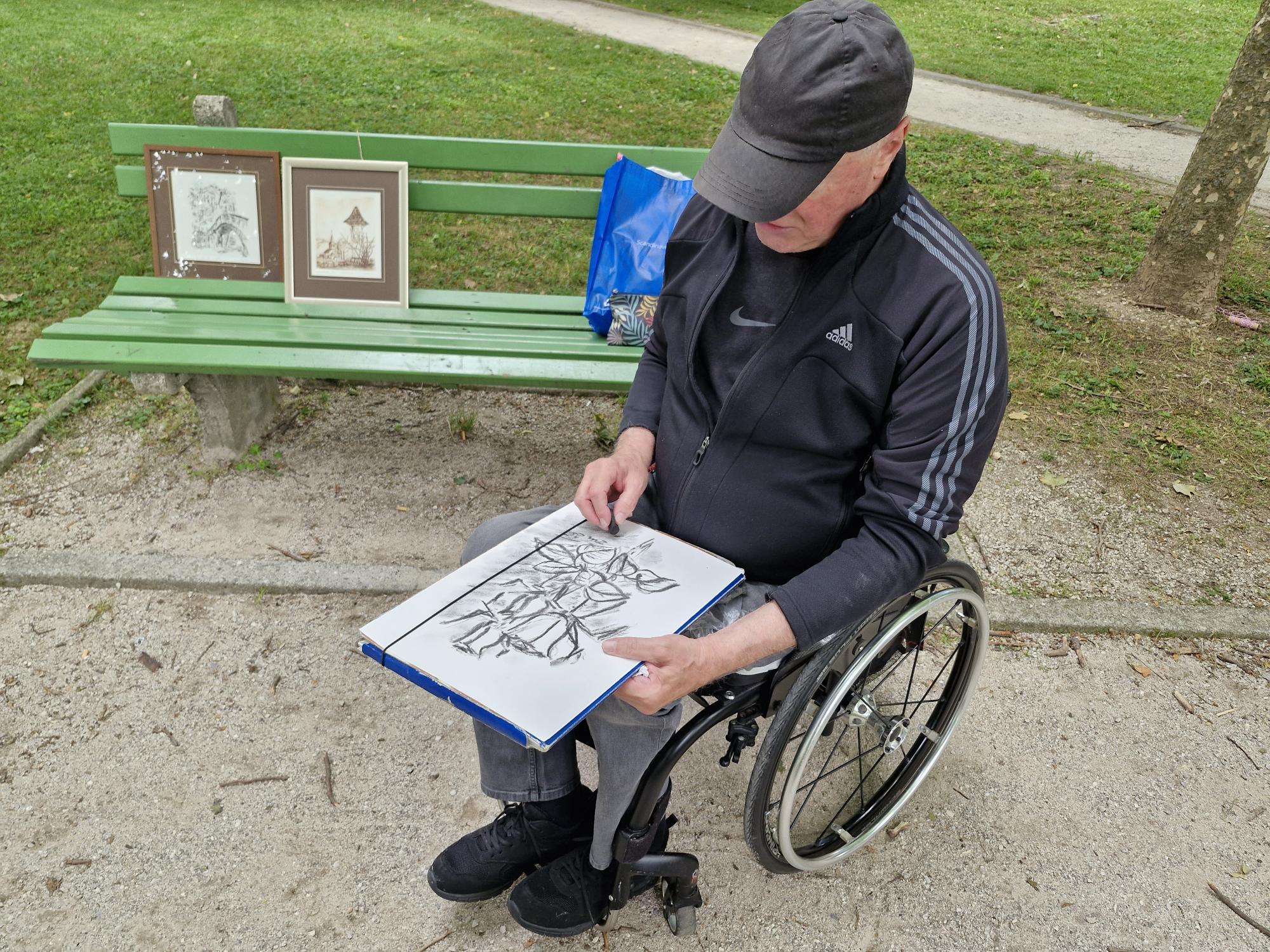 Ustvarjalno srečanje v sliki in besedi