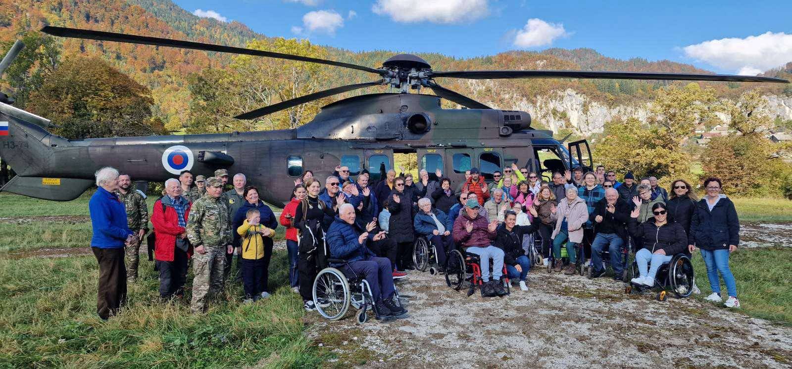 Nepozaben dan v zraku – polet novih članov Zveze paraplegikov Slovenije