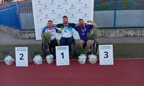 Odlični rezultati Nejca Stakneta: dva državna rekorda in vrhunske uvrstitve Odlični rezultati Nejca Stakneta: dva državna rekorda in vrhunske uvrstitve