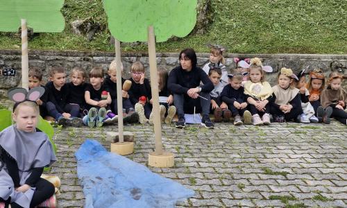 Likovna kolonija v Semiču Likovna kolonija v Semiču