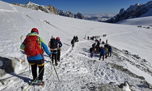  KORAKI NAD OBLAKI - PLANINCI INVALIDI SO OSVOJILI 3.838 METROV VISOKI MALI MATTEHORN IN 4.164 METROV VISOKI BREITHORN