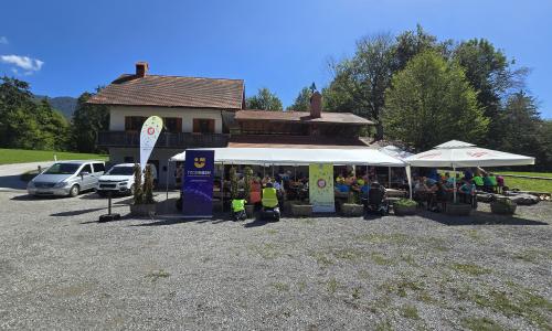 Inkluzijski pohod »skupaj v hribe« na Štefanjo goro Inkluzijski pohod »skupaj v hribe« na Štefanjo goro
