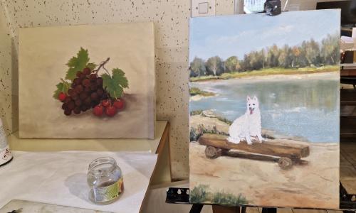 Topli odtenki jesenskih barv nanešeni na bela slikarska platna Topli odtenki jesenskih barv nanešeni na bela slikarska platna