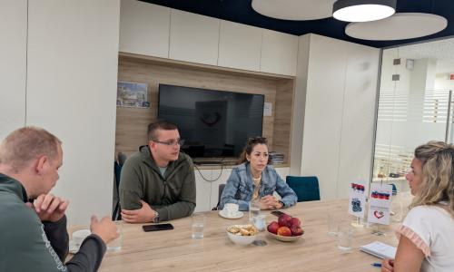 Delovni obisk predstavnikov SPIKS na Zvezi paraplegikov Slovenije Delovni obisk predstavnikov SPIKS na Zvezi paraplegikov Slovenije