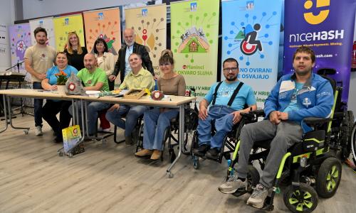 Novinarska konferenca Odbora inPlaninec Planinske zveze Slovenije